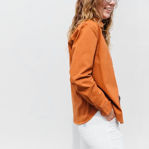 laydown image of Women's Dirt Shirt