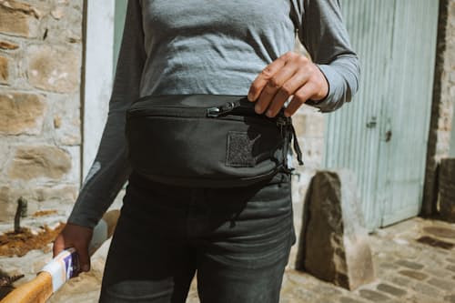 lifestyle image of Civic Access Sling 2L
