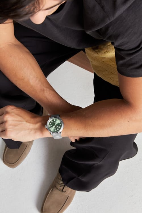 on model image of Detrola 3HD 41mm