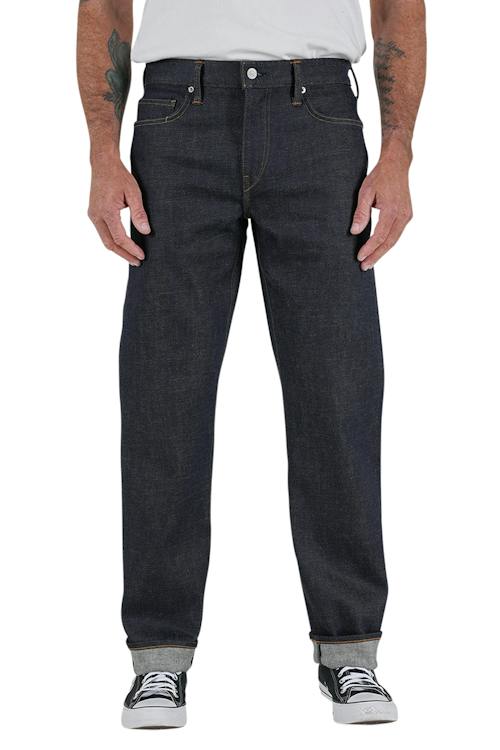 on model image of The Barrel Straight Stretch Selvedge Denim