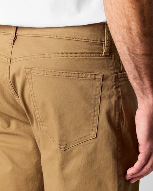 on model image of 365 Pant - HB Straight