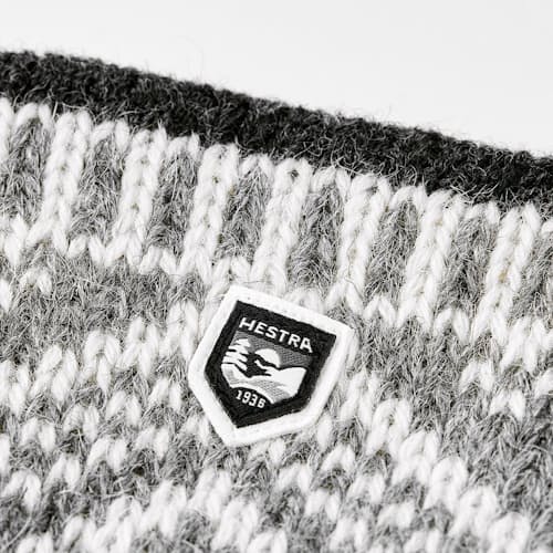 lifestyle image of Nordic Wool Mitt