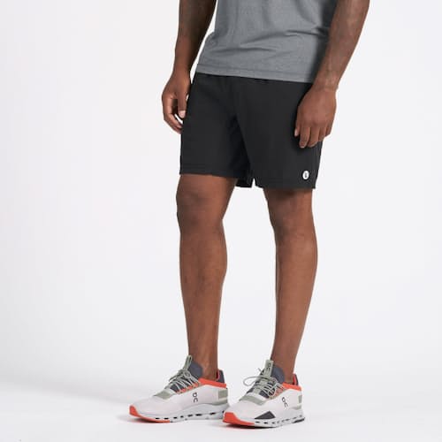 lifestyle image of Kore Performance Short - 7.5"