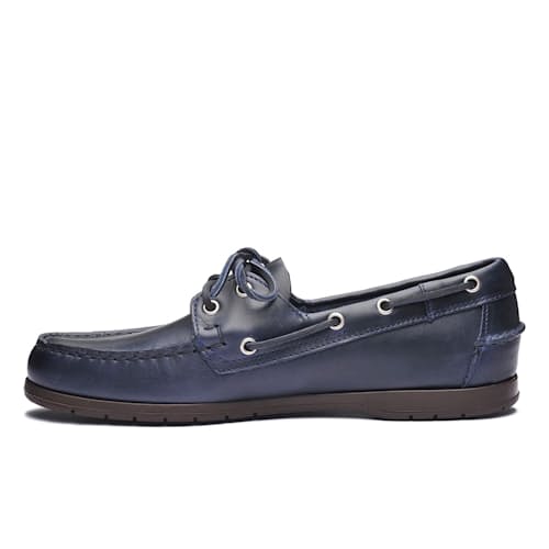 laydown image of Endeavor Boat Shoe