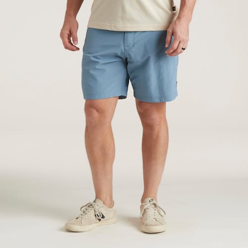 laydown image of Horizon Hybrid Short 2.0 - 7.5"