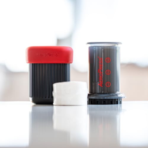laydown image of AeroPress Go