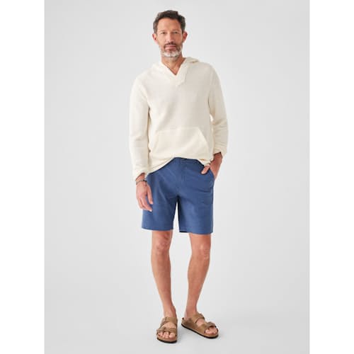 lifestyle image of All Day 4-Way Stretch Shorts - 9"