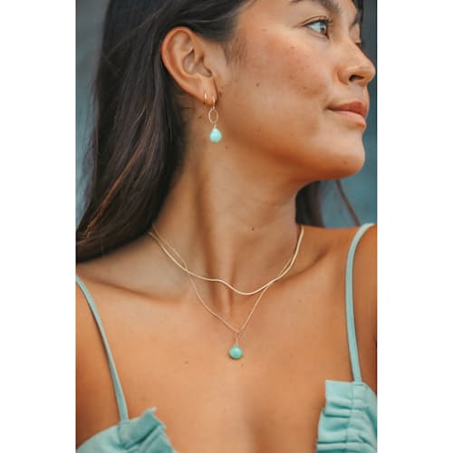lifestyle image of Women's Silky Gold Omega Chain