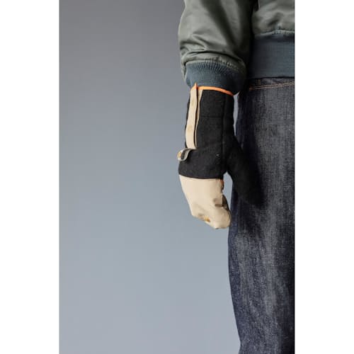 laydown image of Eco Fleece Mittens