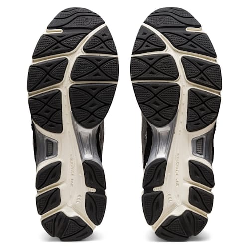 laydown image of Gel-NYC Sneaker