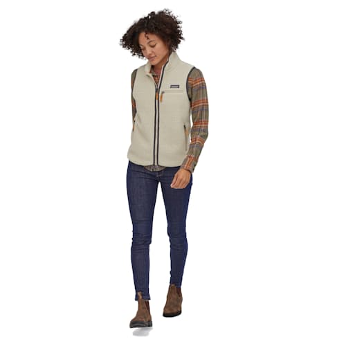 laydown image of Women's Retro Pile Vest