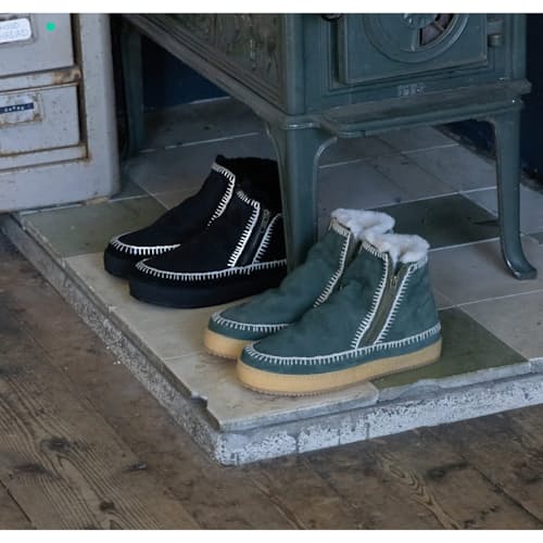 lifestyle image of Women’s Setsu Crochet Side Zip Ankle Boot