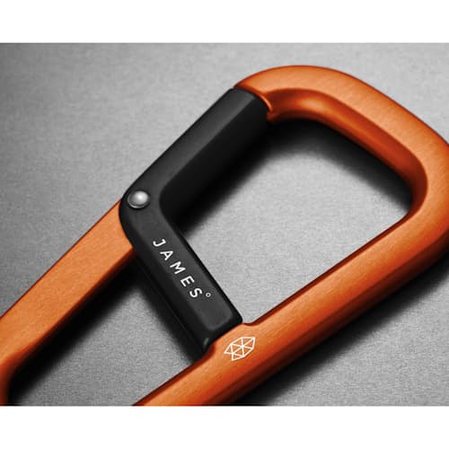 lifestyle image of The Hardin Carabiner