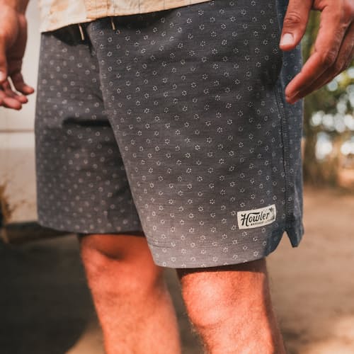 lifestyle image of Deep Set Swim Trunk - 7"