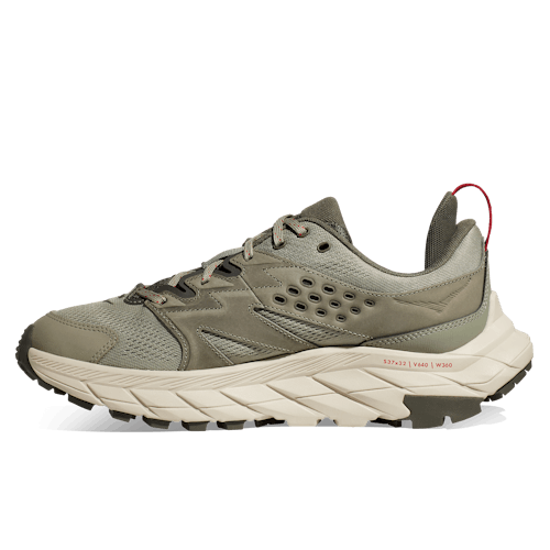 lifestyle image of Anacapa Breeze Low