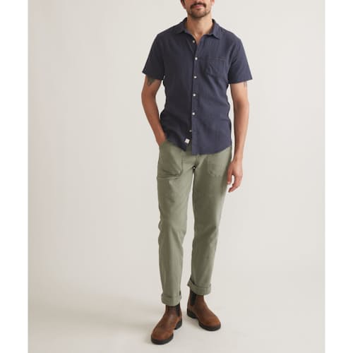 on model image of Classic Stretch Selvage Short Sleeve Shirt