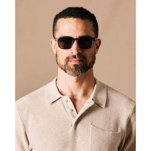 on model image of Sunseekers Sunglasses