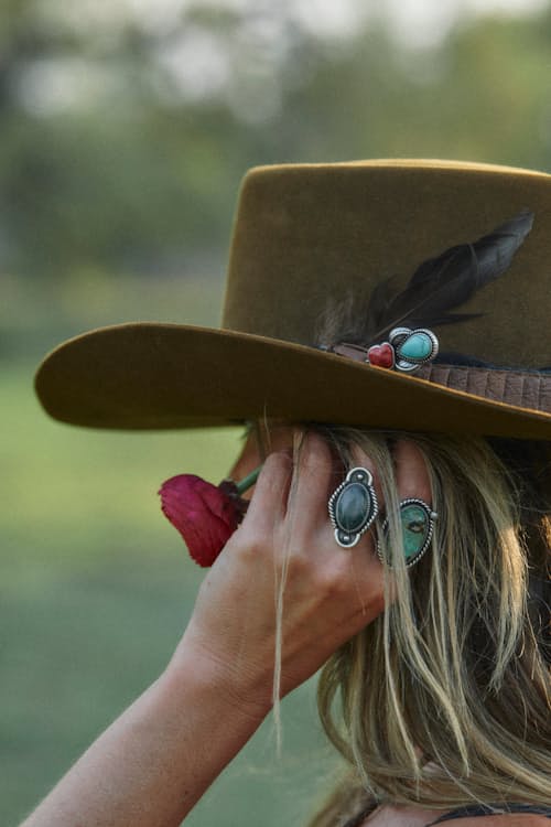 lifestyle image of Women's Fern Gully Ring