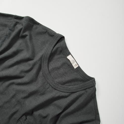 laydown detail image of The Vintage Slub Pocket T-Shirt - Tall