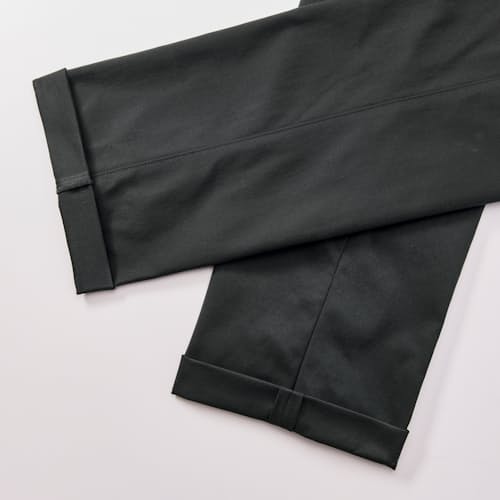 laydown detail image of Nomad Performance Chino - HB Slim
