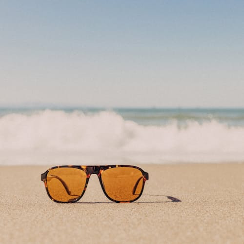 lifestyle image of Shoreline Sunglasses