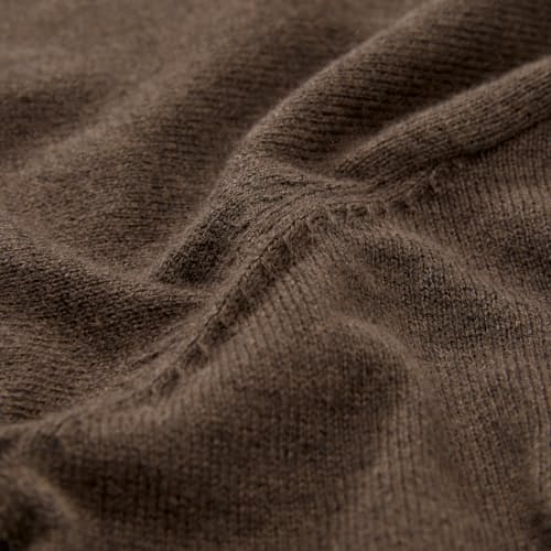 laydown detail image of Fine Ribbed Cotton Cashmere Polo Shirt