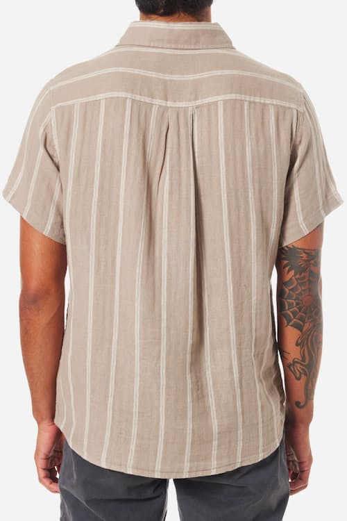on model image of Alan Short Sleeve Shirt