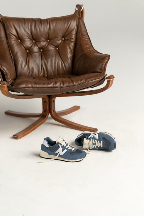 lifestyle image of 574 Suede and Mesh Sneaker