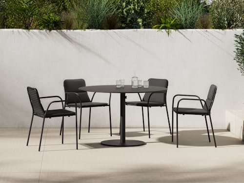 lifestyle image of XY Outdoor Dining Set