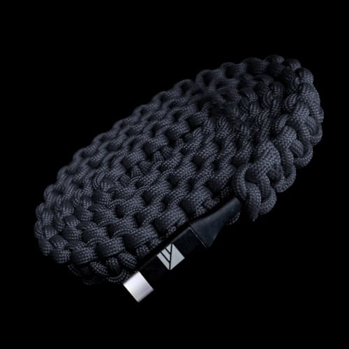laydown detail image of USB C to USB C Paracord Cable