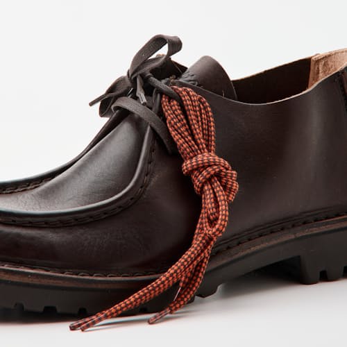 laydown detail image of Beenflex Moc Toe Oxford