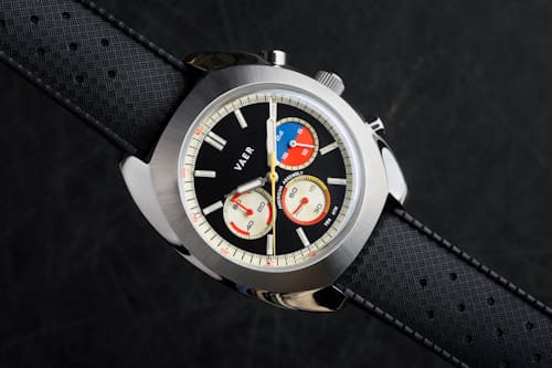 lifestyle image of R1 Racing Chronograph 38mm Watch