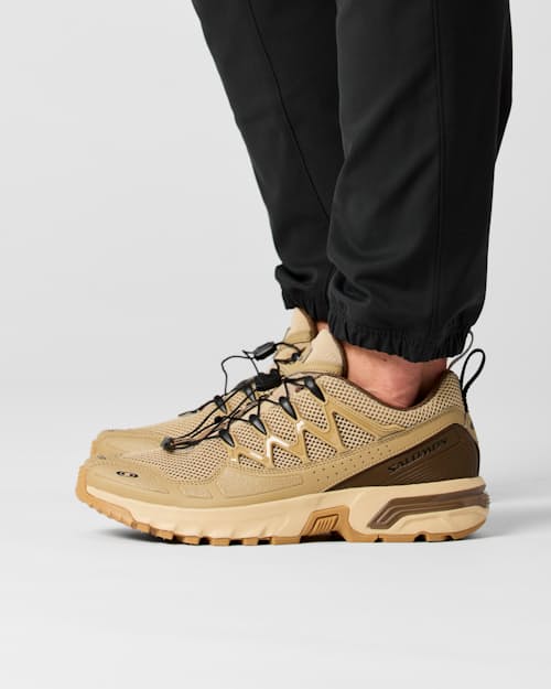 lifestyle image of Nomad Jogger Pant