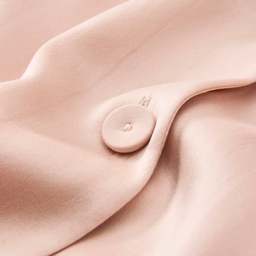laydown detail image of Women's Washable Silk Piped Long Sleeve Pant Set