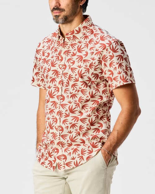 on model image of Short Sleeve Stretch Cotton Shirt