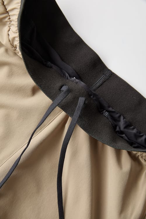 laydown detail image of Training Shorts - 7"