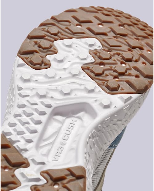 laydown detail image of MTE Ultrarange Neo VR3 Sneaker