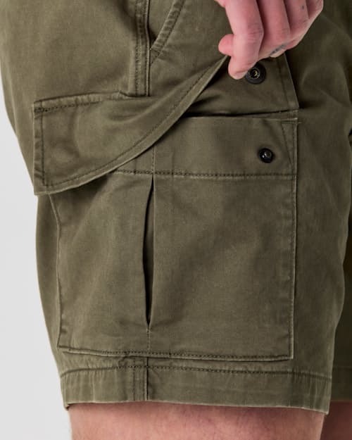 on model image of 365 Cargo Short - 7"