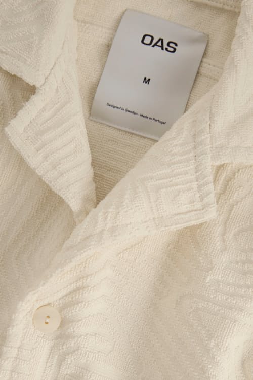 laydown detail image of Cream Golconda Cuba Terry Shirt