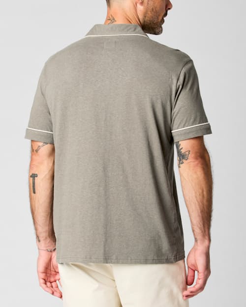 on model image of Hemp Short Sleeve Knit Shirt