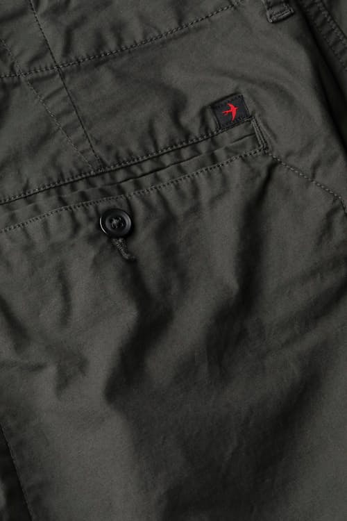 laydown detail image of Flyweight Flex Short - 6.5"