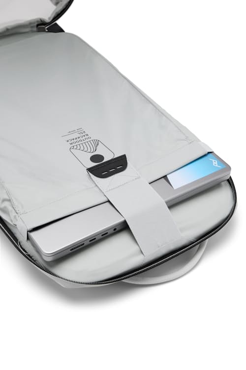 laydown detail image of Outdoor Backpack - 25L
