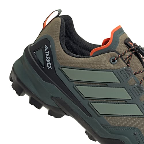 laydown detail image of Terrex Skychaser GTX Sneaker