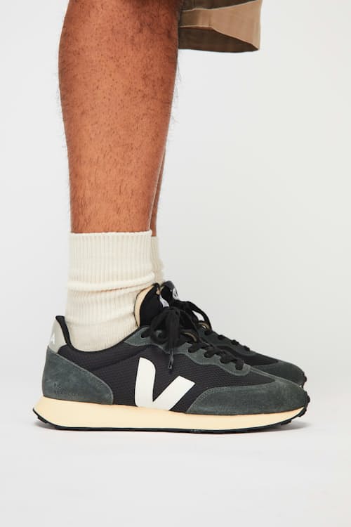 on model image of Rio Branco II Trainer