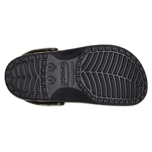 laydown image of Realtree APX Classic Clog