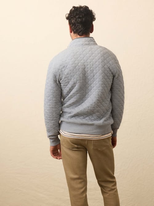on model image of Epic Fleece Quilted Pullover