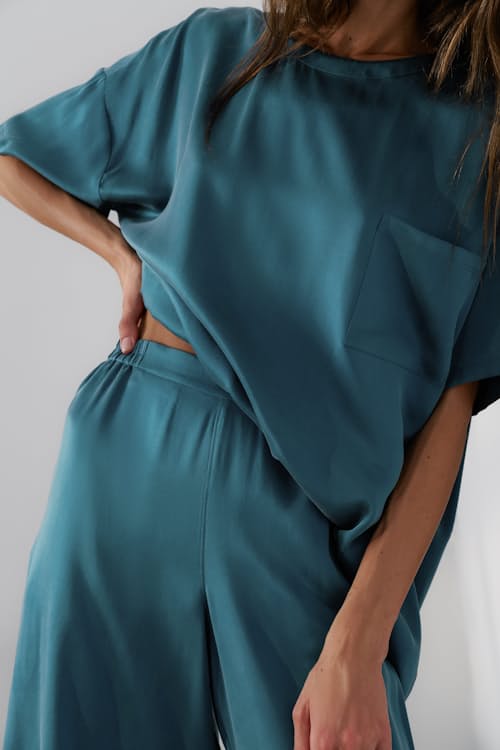 on model image of Women's Washable Silk Tee Pant Set
