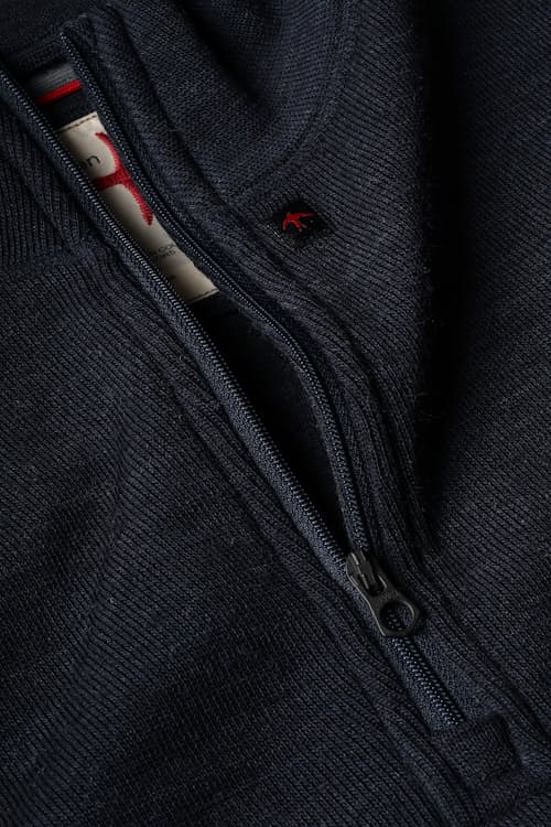 laydown detail image of Wool Cotton Quarter Zip