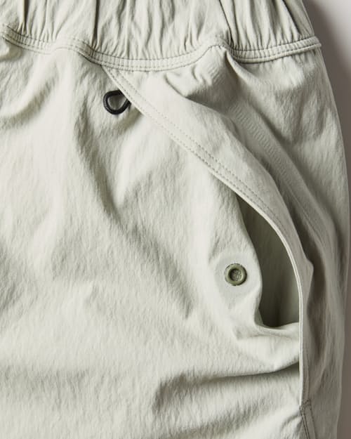 laydown detail image of Konseal Short - 9"