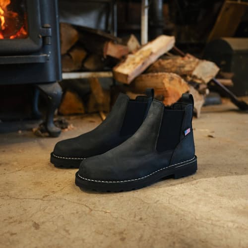 lifestyle image of Bull Run Chelsea 6" Boot